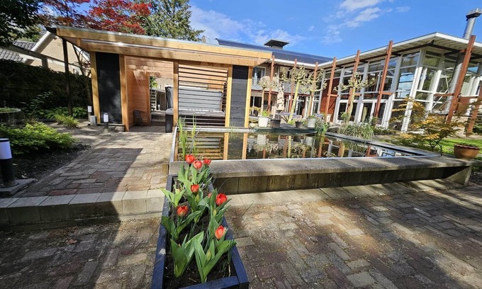 Emmen Appartement | Artz of Nature, Atelier @Home