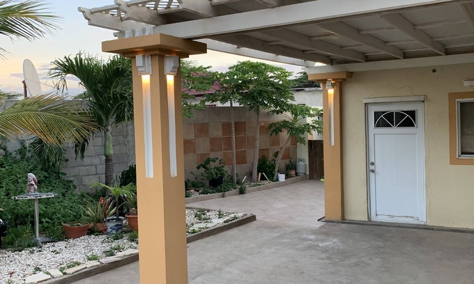 Oranjestad Maison | Gonzalitostyle House à proximité de l'aéroport, ramassage gratuit et déposer aéroport