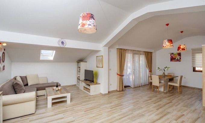 Lazi Appartement | Arvala Apartments - Deluxe apartment with side sea view