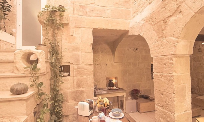Rabat Maison | Comme Authentic As It Gets, Expérience A Double Walled Stone House 1er Main