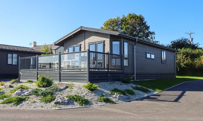 Teigngrace Maison | Ash Lodge