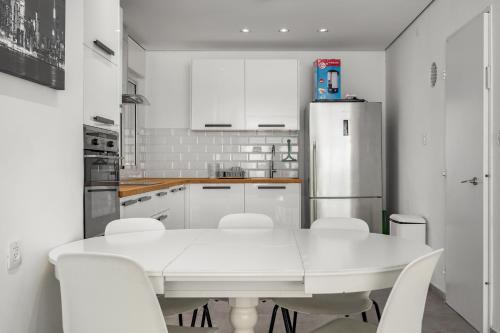 Ashdod Appartement | Ashdod Skyview modern 3bdr apartment by torohome
