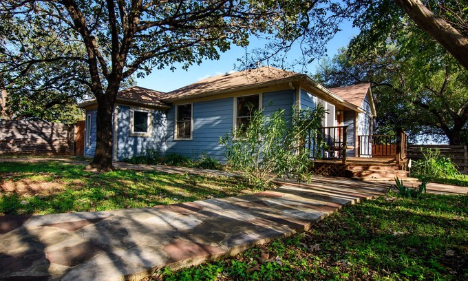 Zilker Maison | Fantastique maison 3/2 à Zilker près de Barton Springs. L'été à Austin est merveilleux!