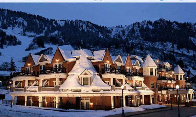 Downtown Hôtel | August 3- 9, 2025 SPECIAL @ Aspen Mountain Residence 3 bed 3 bath