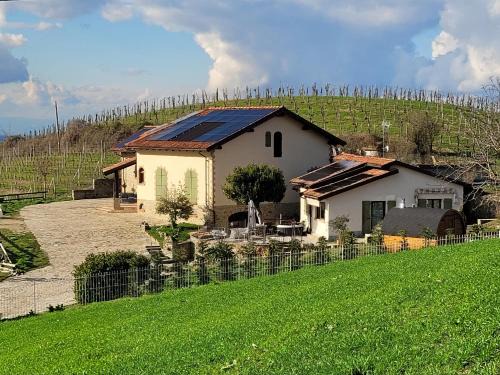 Dogliani Lit Et Petit-Déjeuner | Assiolo Relais