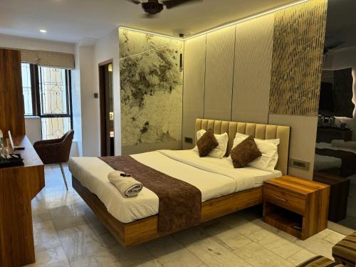 Park Street Maison | Aster Guest House