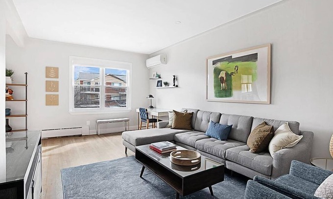 Queens Appartement | Astoria Place by Rove Travel | Renovated Apartment