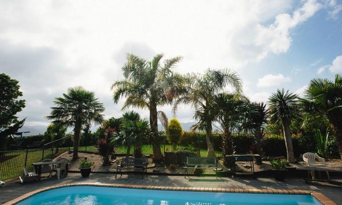 Katikati Hôtel | ASURE Kaimai View Motel