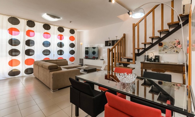 Fertilia Appartement | At Dario's house: a stone's throw from the sea with parking space