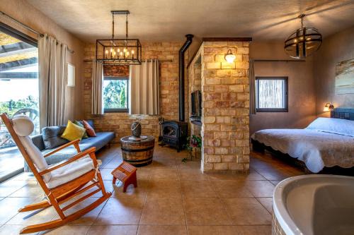 Kela Alon Cabine | At Gil's and Galit's Place- Hospitality, Health and Spa