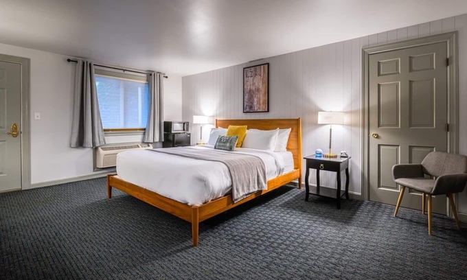 Peterborough Copropriété | At Riverhouse you will find a home away from home!