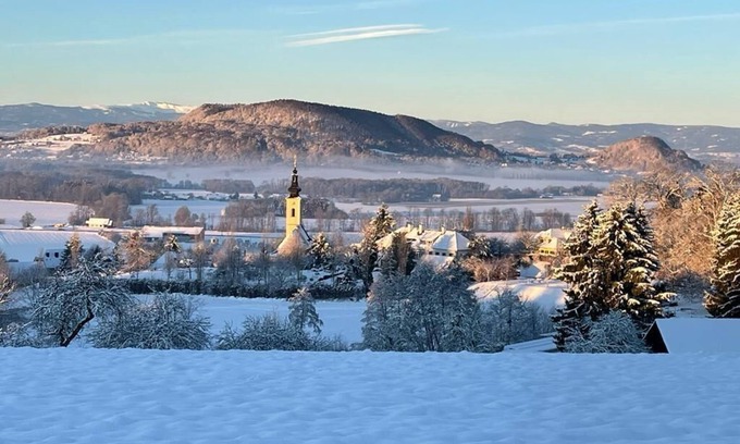 Sankt Georgen an der Stiefing Appartement | Beautiful loft in a former monastery in southern Styria