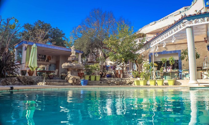Aubagne Villa | AU PIED DU GARLABAN DANS LE CALME ET LA VERDURE