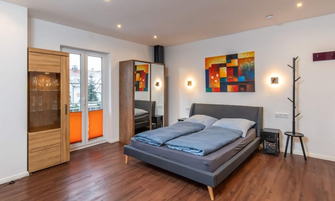 Eckental Appartement | At the gateway to Franconian Switzerland - Studio Apartment - SchwabachAuen 3