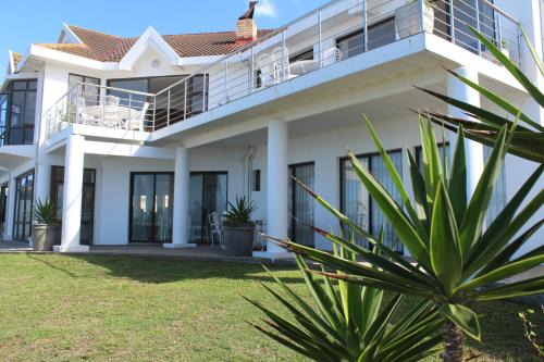 Jeffreys Bay Appartement | At The Waves, Jeffrey's Bay