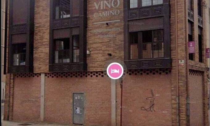 Najera Appartement | AT VINO Y CAMINO Escape to the perfect place.