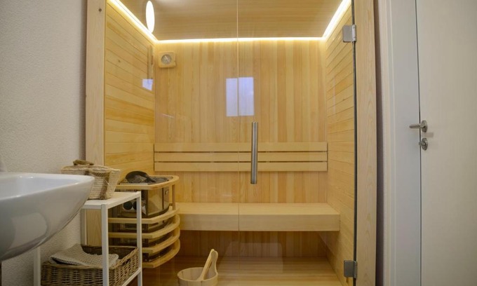 Uehlingen-Birkendorf Appartement | Atelier mit Sauna und Homeoffice