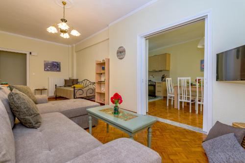 Alexandroupoli Appartement | Athanasia's central home