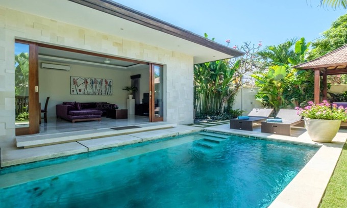Sanur Villa | Cette villa est une 1 chambre (s), 1 salle (s) de bain, située à Denpasar, Bali.