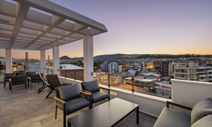 Gazi Appartement | Athenian View Loft