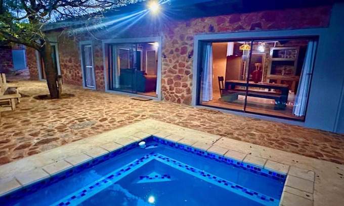 Mogale City Maison | Athule Inn - Cradle
