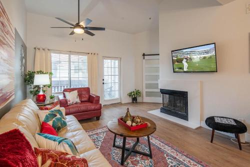 North Scottsdale Appartement | Athwart TPC - Pools, Gym&Tennis H2162