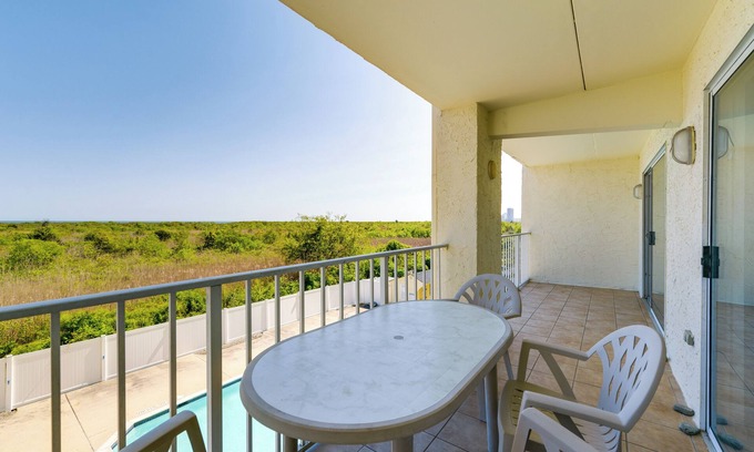 Southend Copropriété | Atlantic City Area Vacation Rental w/ Pool Access!