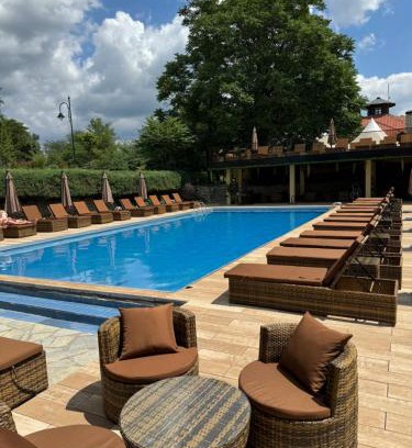 Veliko Gradiste Hôtel | ATOS Srebrno jezero - Villa and Restaurant