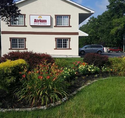 Pomona Hôtel | Atrium Inn & Suites