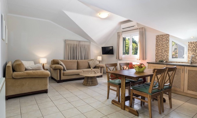 Argostoli Town Appartement | Retraite attique dans le centre