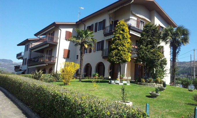 Caprino Veronese Appartement | Joli appartement dans la région viticole près du lac de Garde, Bardolino, Monte Baldo, Vérone