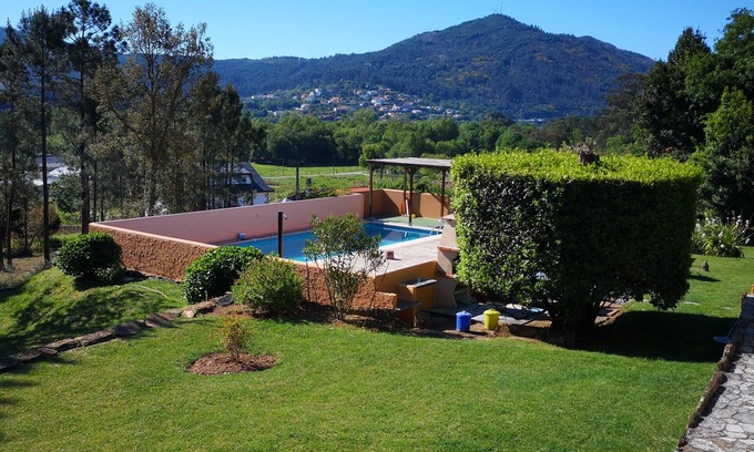 O Rosal Cottage | Cottage attrayant Une piscine avec vue sur Rio et le Portugal. Promenades de la porte.