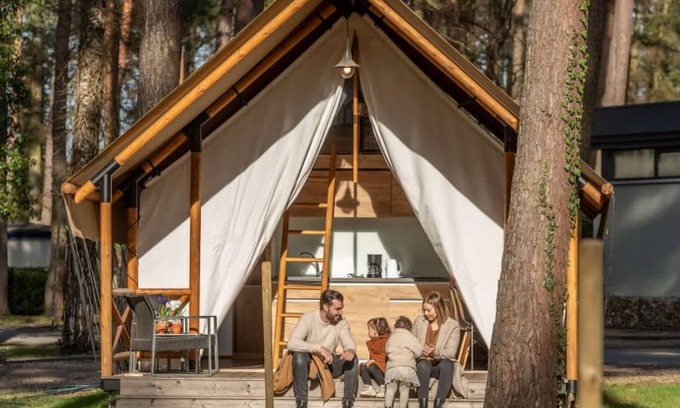 Zutendaal Maison | Atractivo Tent Lodge Maastricht a 16 km.