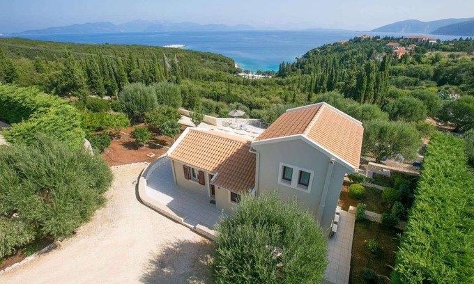 Fiskardo Villa | Attractive Villa, Private Pool, Amazing Sea Views - Walking Distance to Beach & Fiscardo Harbour!