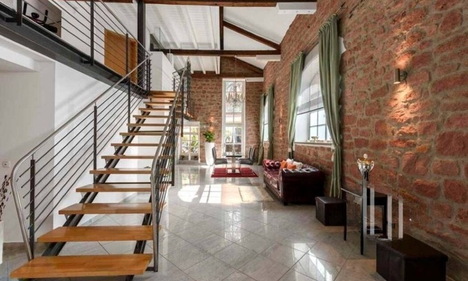 Gross-Umstadt Maison | Außergewöhnliches Loft mit Grenzenloser Freiheit und Authentischem Flair