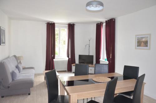 Chambon-sur-Voueize Appartement | AU BORD DE L'EAU appartement 50 M2