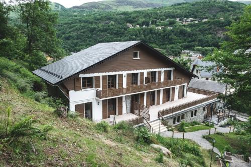 Ax-les-Thermes Appartement | Au chalet des quatre saisons