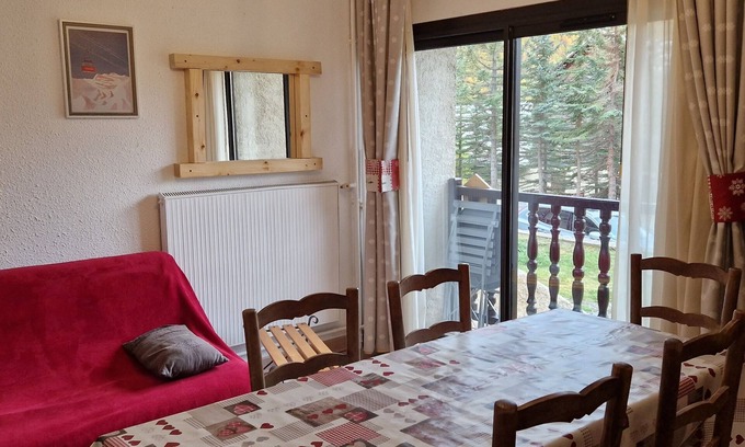 Molines-en-Queyras Appartement | AU CREUX DES CIMES Votre hébergement top confort au cœur du Queyras!