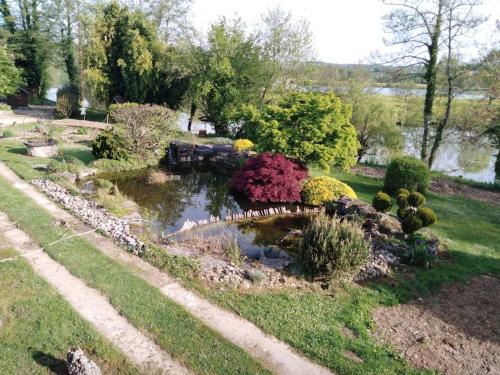 Aulx-les-Cromary Appartement | Au petit gravelot