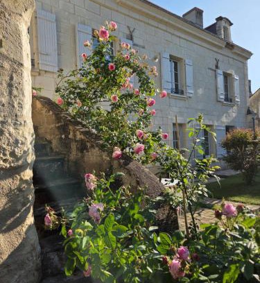 Charce-Saint-Ellier-sur-Aubance Lit Et Petit-Déjeuner | Au pied du Lavoir Chambre Odile