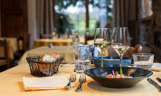 Signy-lAbbaye Hôtel | auberge de L'Abbaye
