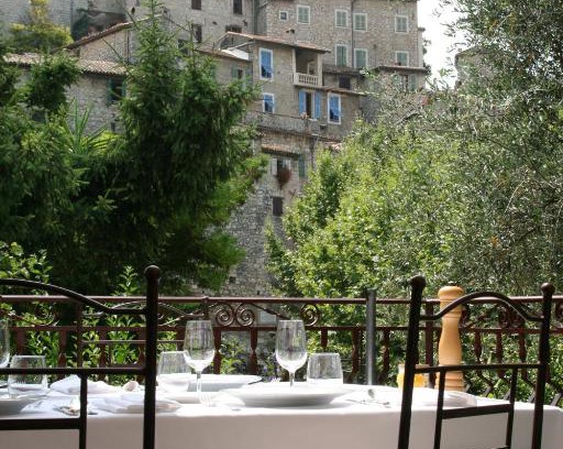 Peillon Hôtel | Auberge De La Madone