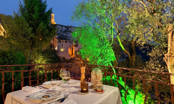 Peillon Hôtel | Auberge de la Madone