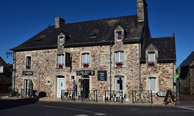 L'Etang-Bertrand Hôtel | Auberge de la vallée de la Douve