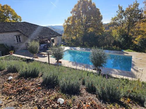 Touffailles Maison | Auberge de Matau