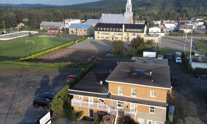 Saint-Tite-des-Caps Maison | Auberge du sportif