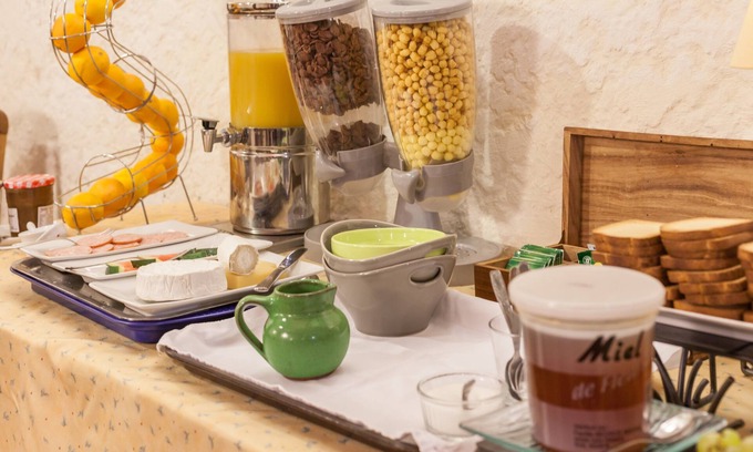 Villandraut Hôtel | Auberge La Crémaillère