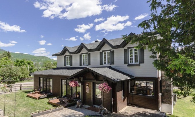 Mont-Tremblant Hôtel | Auberge Sauvignon