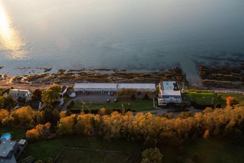 Notre-Dame-du-Portage Hôtel | Auberge sur Mer