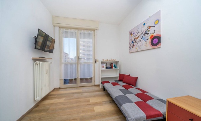 Santa Caterina Appartement | Aunt Dina APT - with Balcony & Private Garage
